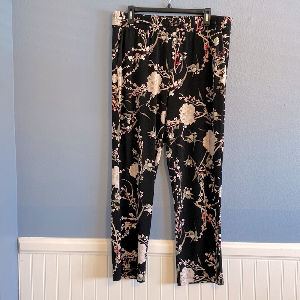 Floral pants with pockets & elastic waist, Size L